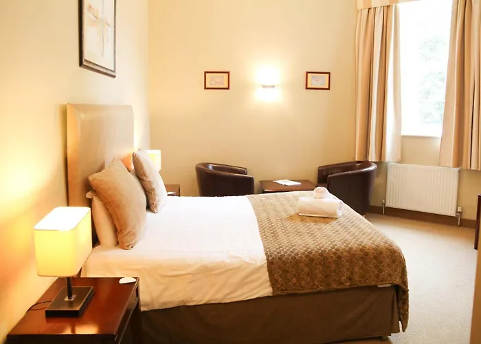 Oriel Hotel