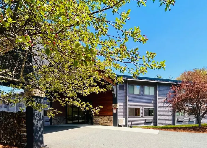 A Hotel Inn Sunapee