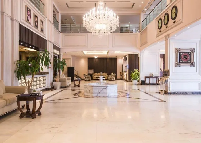 Lahoya Hotel