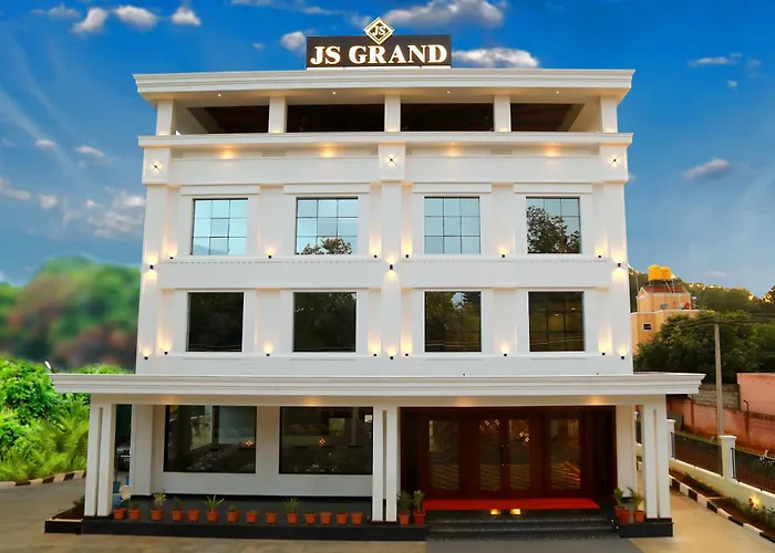J S Grand