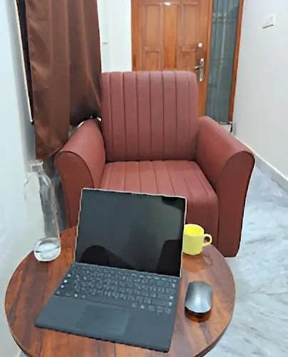Mk Luxe