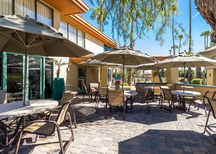 Best Western Date Tree Hotel