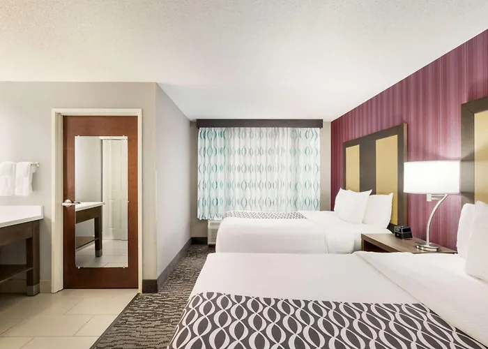 La Quinta By Wyndham Newark - Elkton