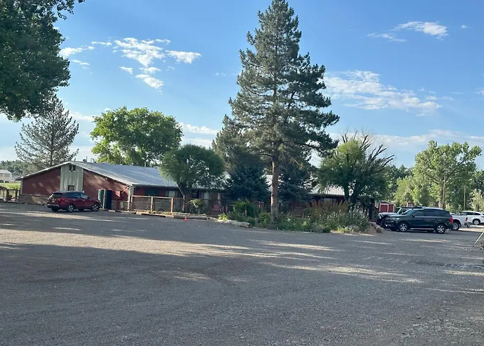 Riverwood Resort On The Gunnison