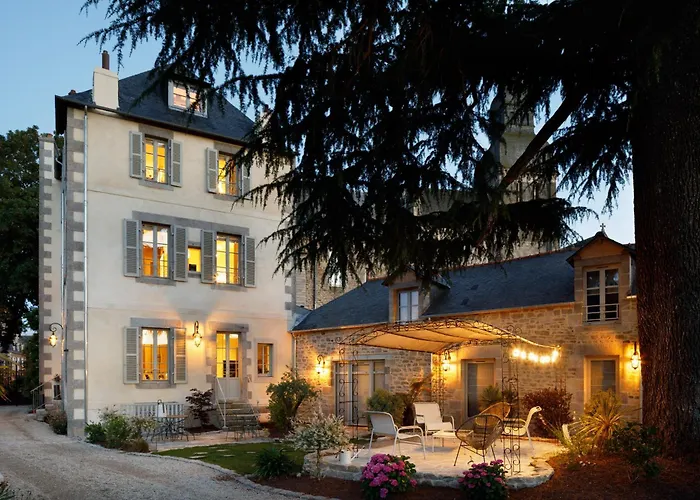 Clos Du Cedre - Chambres D'Hotes D'Exception, Luxury B&B A Dinan