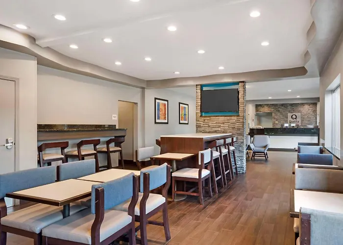 Quality Inn & Suites Birmingham - Highway 280