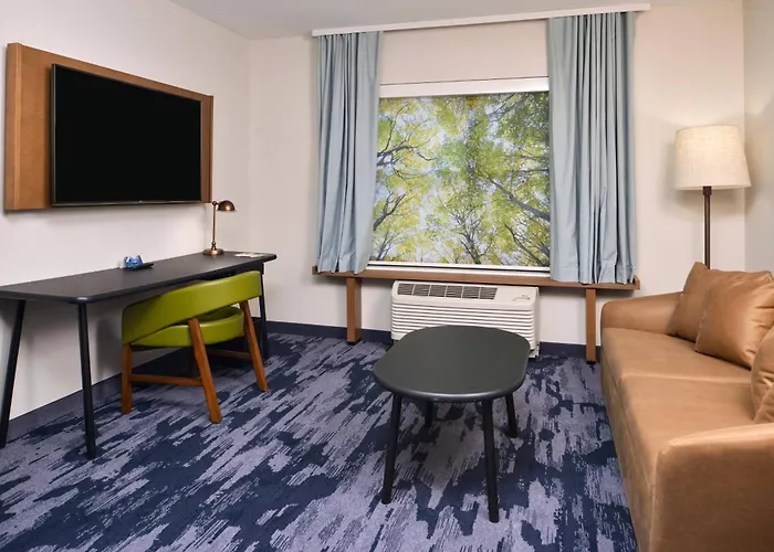 Fairfield Inn & Suites By Marriott Canton
