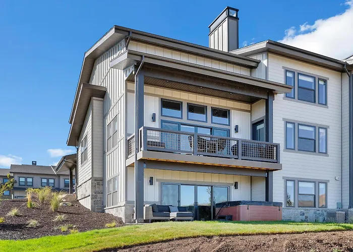 New East Deer Valley, 1 Min, 994 New Luxury 5Br Twin House, Hot Tub, Lake View, Park City 10 Min