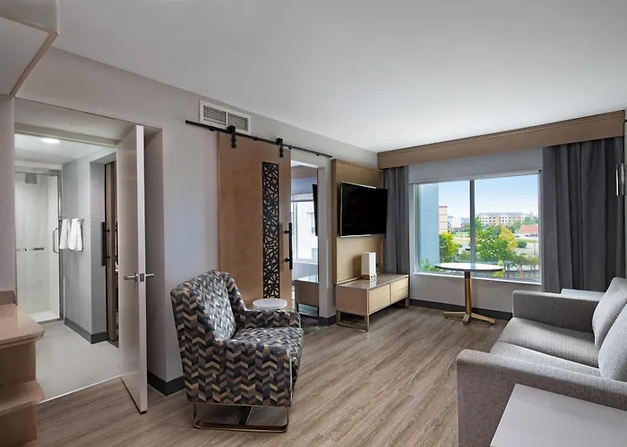 Sheraton Suites Columbus Worthington