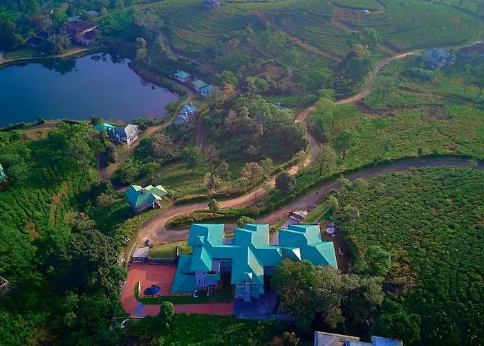 Priyas Villa Vagamon By Voye Homes-Scenic Mountain View
