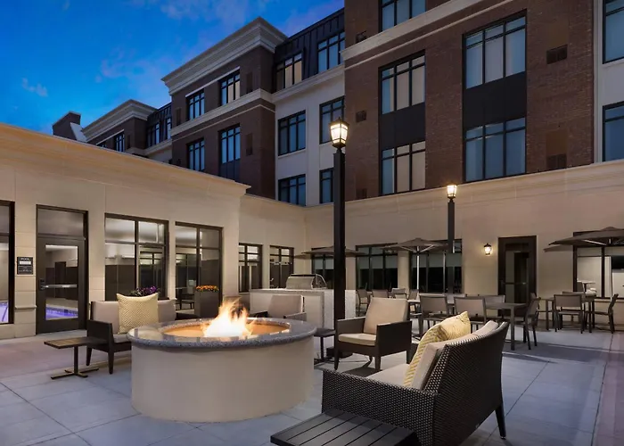 Residence Inn Long Island Garden City