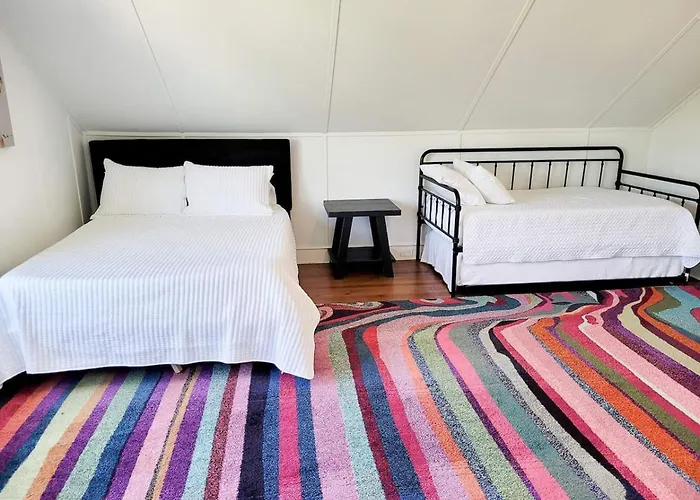 Cape May Island Hideaway With Pool Sleeps 15