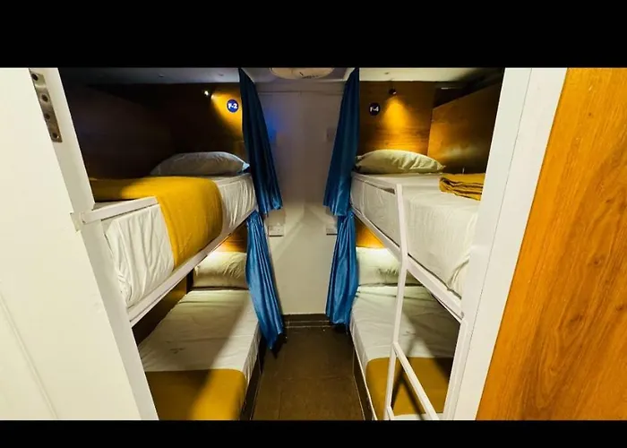 Lowfare Hotels