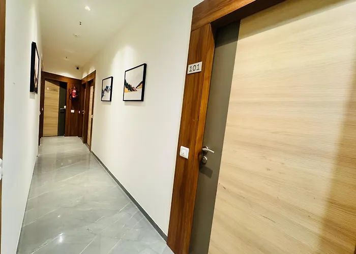 Hotel Legend