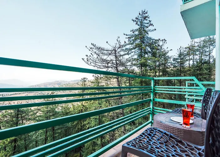 Nature Valley View Resort Mashobra !! Luxury Choice !! Gaming Zone !! Open Terrace !! Big Parking