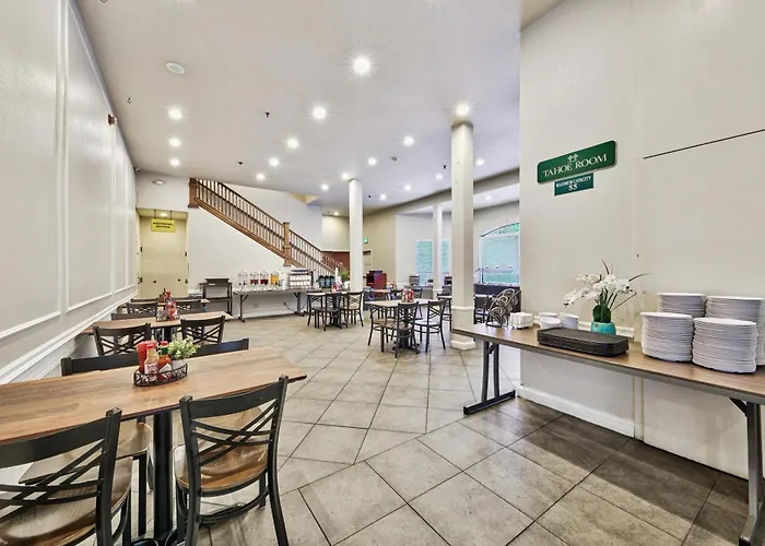 Forest Suites Resort At The Heavenly Village