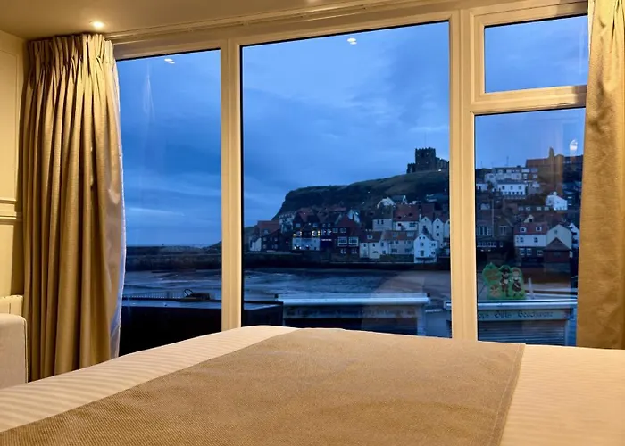 Number 3 Pier Road Suites