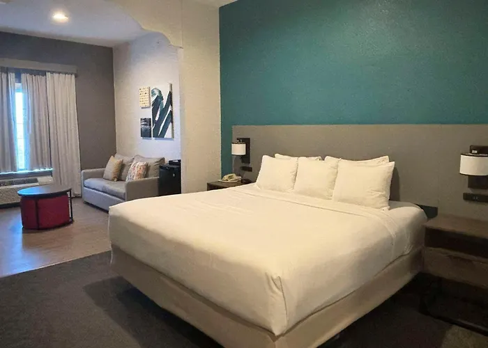 Comfort Inn & Suites Burnet