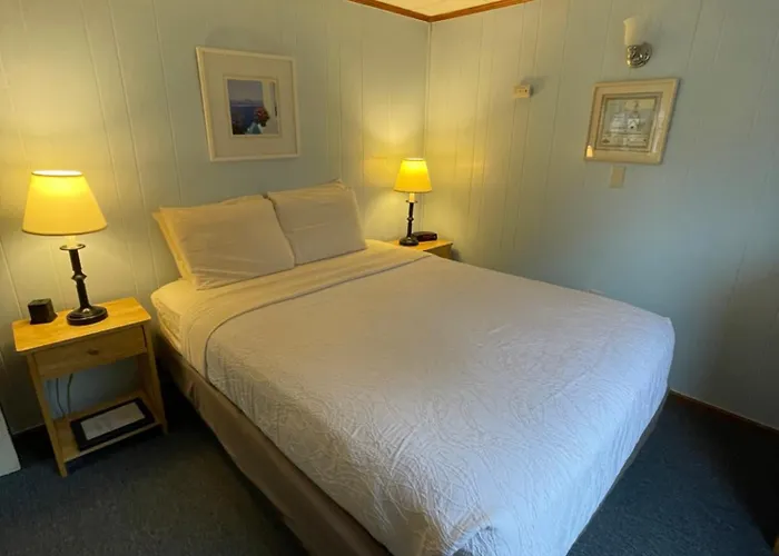 Elmwood Motor Court