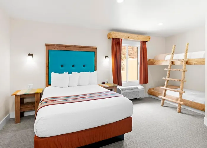 Bluff Dwellings Resort