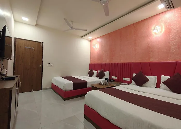 Hotel Avadh Palace, Subhash Bridge, Rto Circle, Ahmedabad