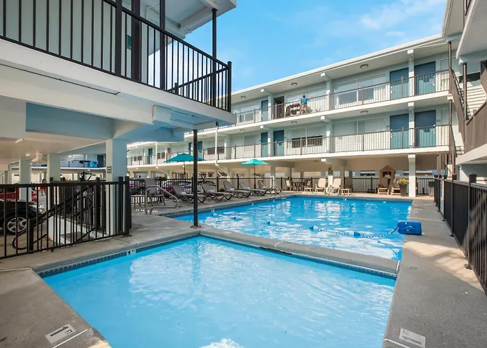 Hotel Cabana Oceanfront/Boardwalk