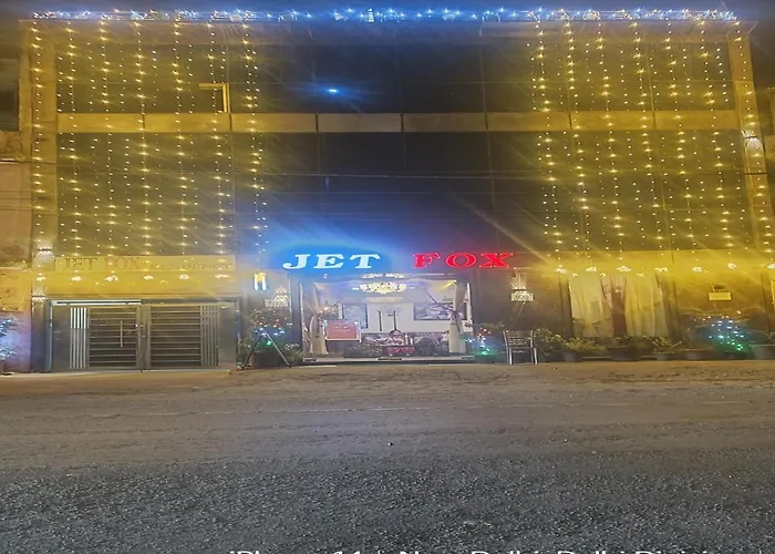 Jet Fox By Aero View Hotel, Delhi Airport