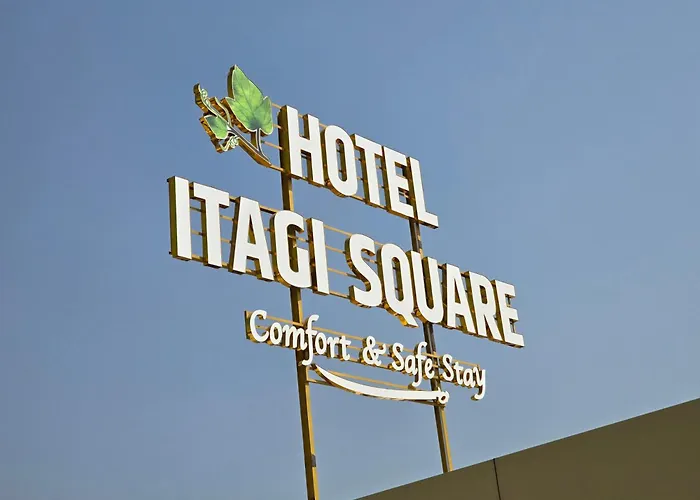 Hotel Itagi Square Vijapura