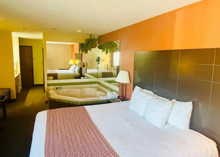 Baymont By Wyndham Indianapolis