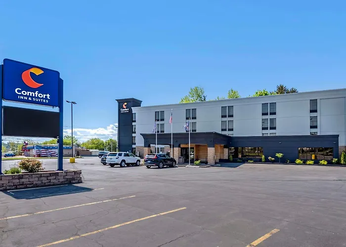 Comfort Inn & Suites Liverpool - Syracuse North