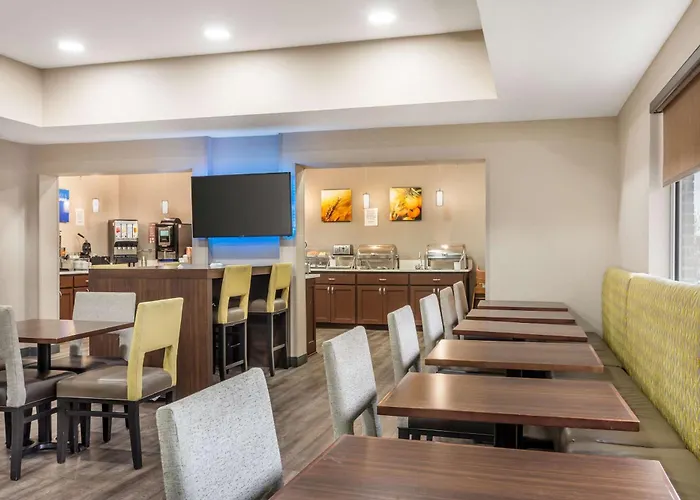Comfort Inn & Suites Conway