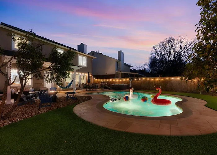 Pool Hottub Firepit Bbq Billiard Ps4 Golf