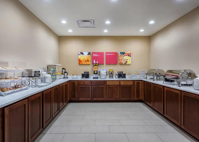 Comfort Suites Bowling Green Southeast