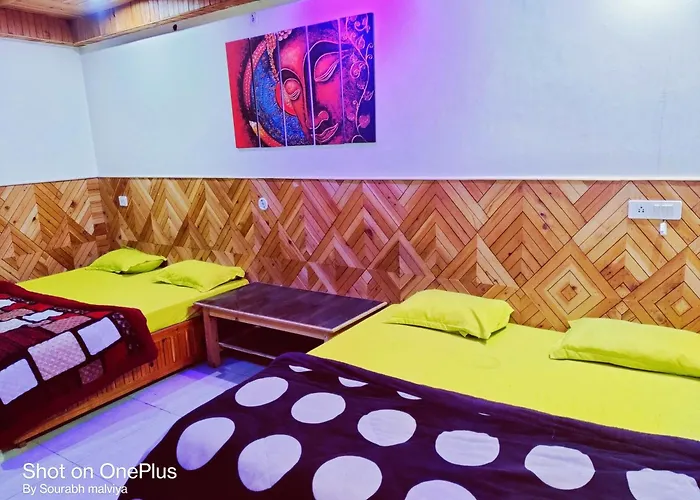 Chalo Chhalal Hotel & Cafe
