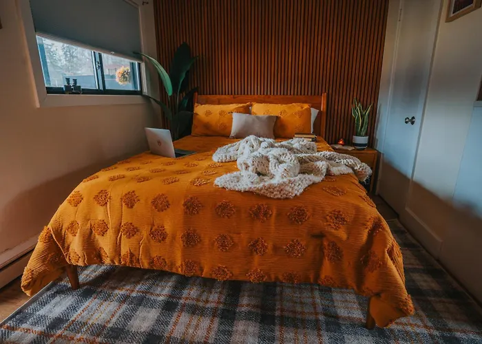 The Willow, Catskill