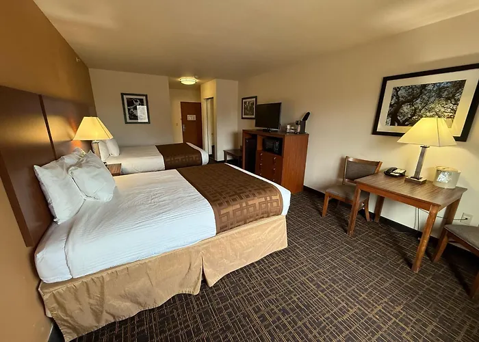 Richland Inn And Suites