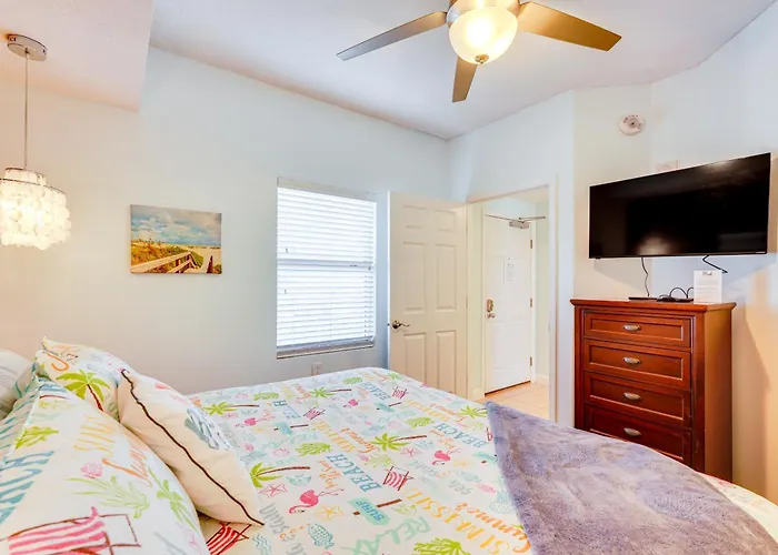Panama City Beach Paradise W/ Pool & Hot Tub!