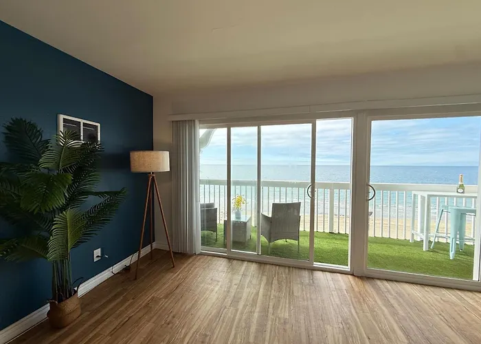 Oceanfront 1 Bed 1 Bath, Parking, Amazing View 132