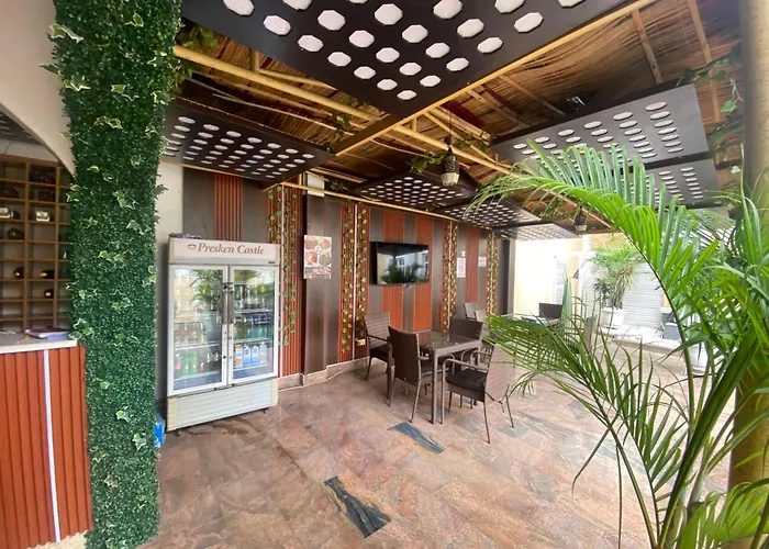Presken Hotel Castle, Opebi Lagos