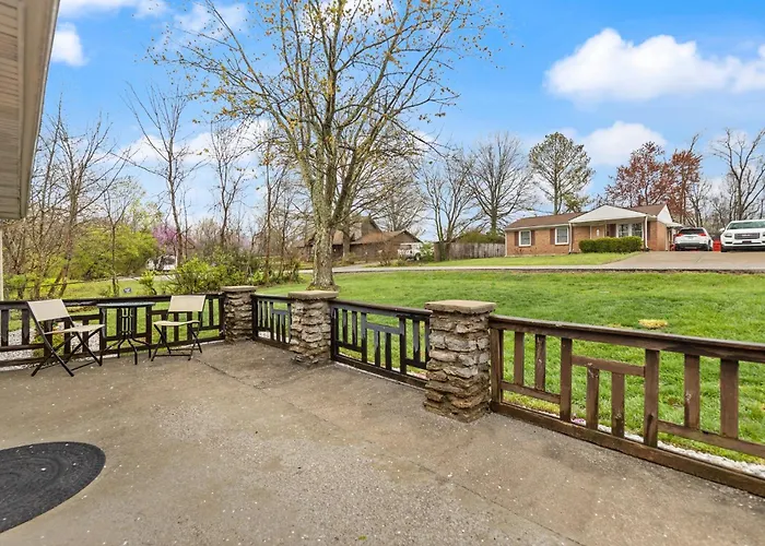 The Kentucky Bluegrass Retreat