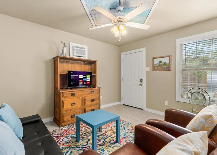 Elm Street Bungalow