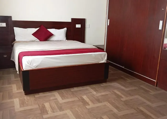 Pinehill Suites