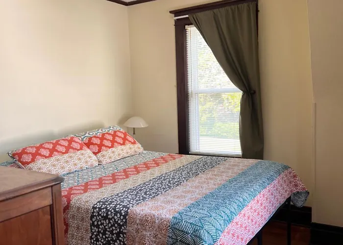 Whirlpool Cottage