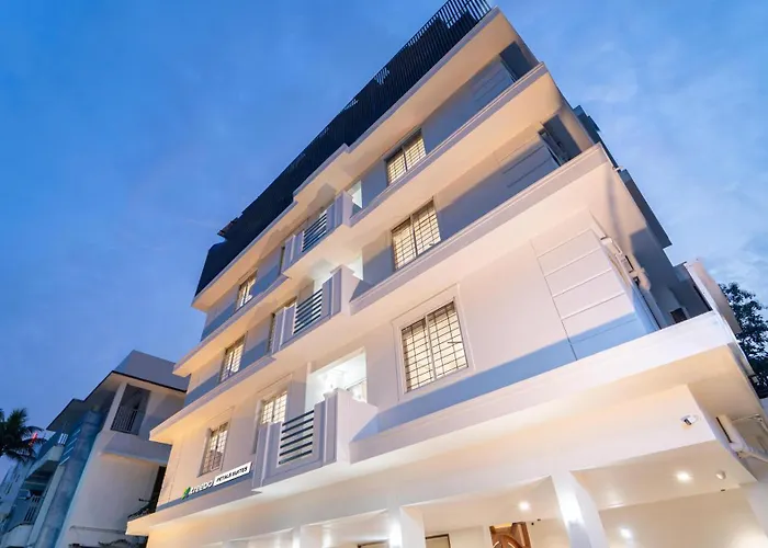 Treebo Petals Suites Marine Drive Kochi