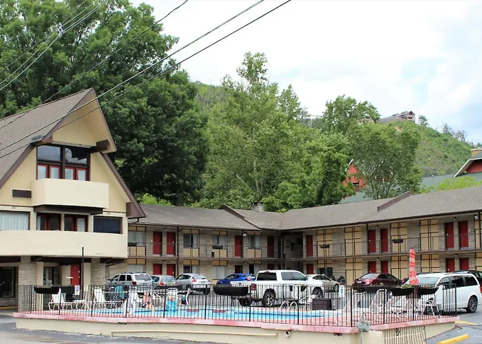 Fabulous Chalet Inn, Gatlinburg, Tn