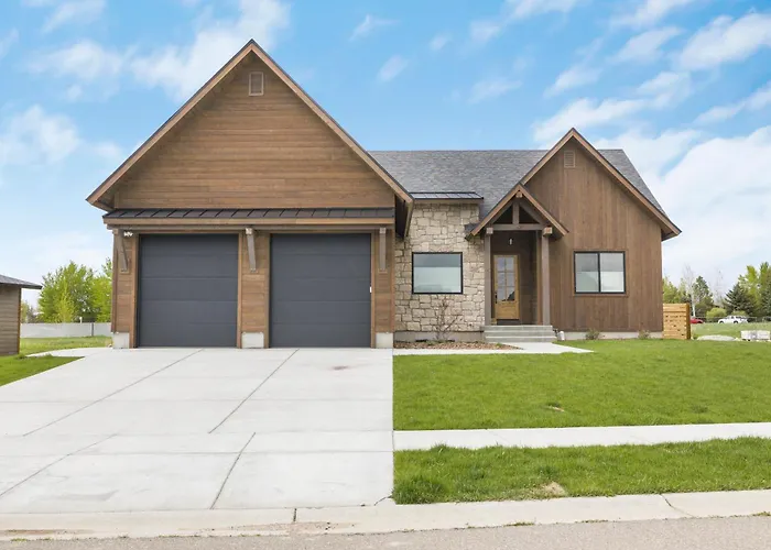 Tetonhaus 5Br Hot Tub Game Room Walk To Driggs 20 Min To Targhee