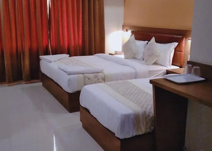 Hotel Crystal Luxury Inn- Bandra