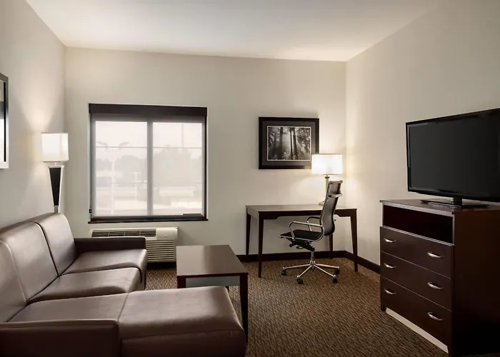 La Quinta By Wyndham Memphis Wolfchase
