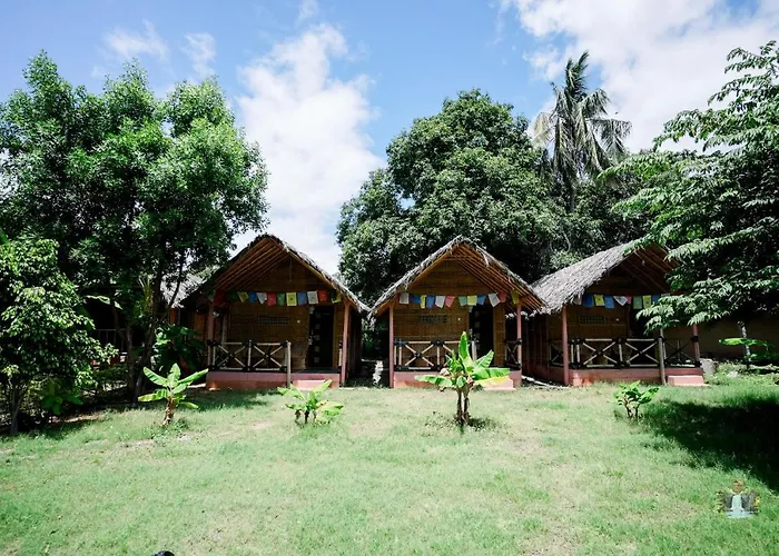 Hampi Waterfall Cottages