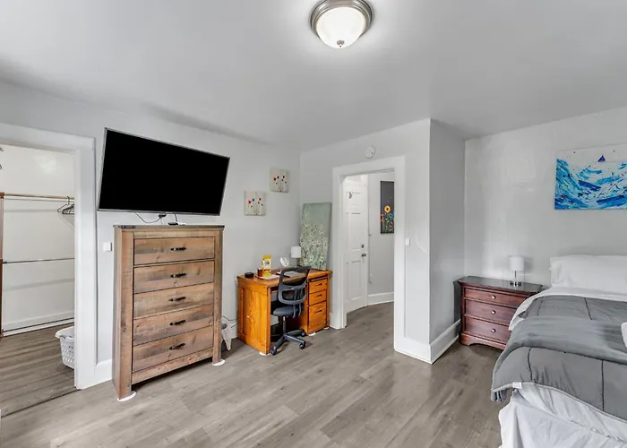Pitcher'S Paradise Apt 2-All Star Baseball Rentals